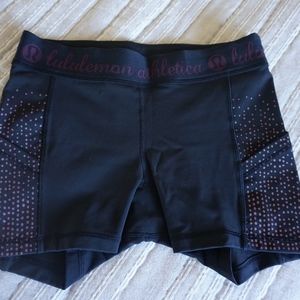 Women's Lululemon Shorts Size 6